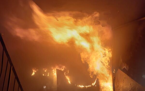 Пожар в жилом доме по улице Куйши Дина - Sputnik Казахстан