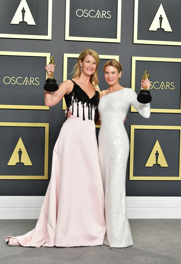 «Оскар» как праздник платьев: как это было «Оскар» как праздник платьев: как это было - Sputnik Казахстан