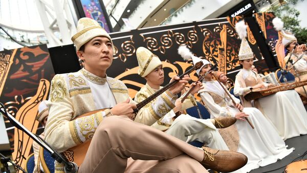 Группа традиционной музыки Коркыт - Sputnik Казахстан