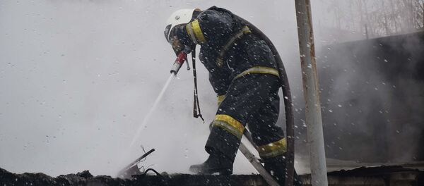 Өрт сөндіруші Өрт сөндіруші - Sputnik Қазақстан