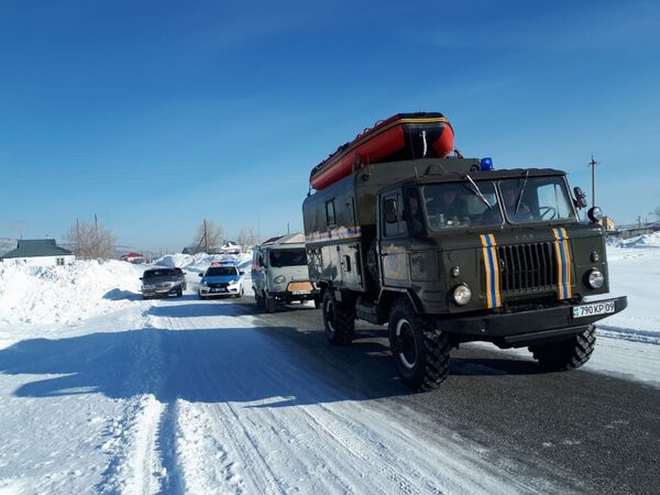 Весна тревоги нашей: в Казахстане стартовали противопаводковые учения Весна тревоги нашей: в Казахстане стартовали противопаводковые учения - Sputnik Казахстан