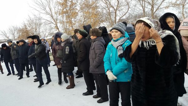 Похороны застреленного полицейского Дархана Еламанова в Акмолинской области - Sputnik Казахстан