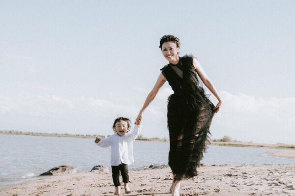 Как сложилась судьба первой королевы красоты Казахстана - Sputnik Казахстан