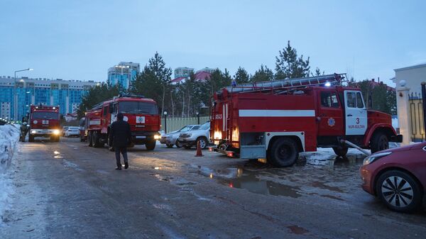 В дипгородке на левом берегу Нур-Султана произошел пожар - фото - Sputnik Казахстан