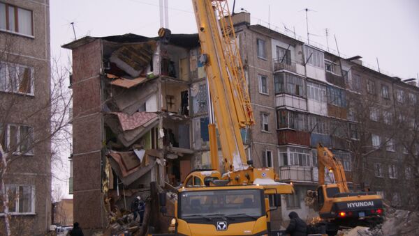 Обрушение жилого дома в Шахтинске - Sputnik Казахстан