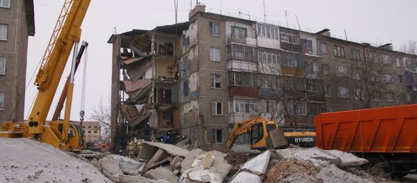 Обрушение жилого дома в поселке Шахан Обрушение жилого дома в поселке Шахан - Sputnik Казахстан