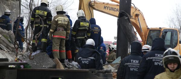 Обрушение жилого дома в поселке Шахан Обрушение жилого дома в поселке Шахан - Sputnik Казахстан