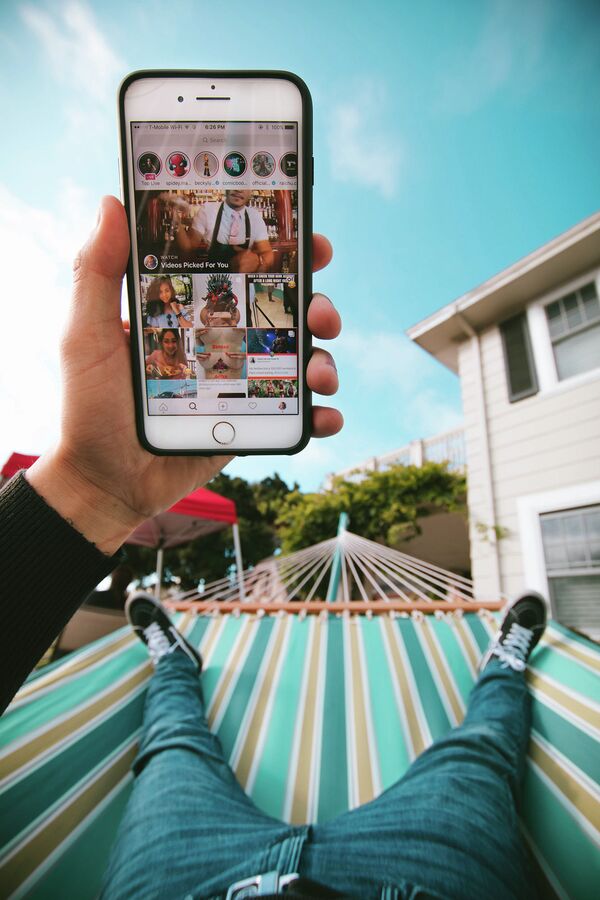 Instagram может вернуть хронологический порядок появления постов - Sputnik Казахстан