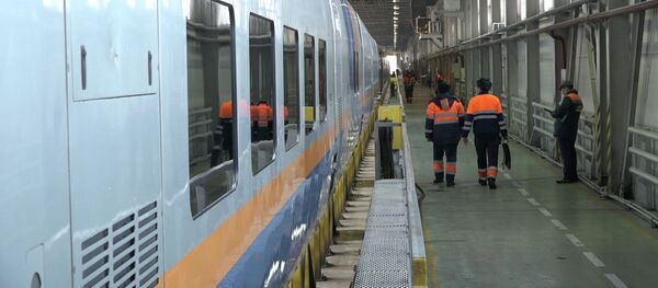 Вагоны Тальго в пункте технического обслуживания - Sputnik Казахстан