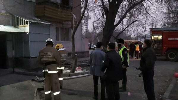 Двое мужчин пострадали в результатет хлопка газовоздушной смеси - Sputnik Казахстан