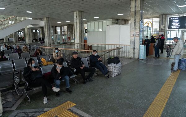  Обстановка на алматинских автовокзалах в связи с ситуацией по коронавирусу - Sputnik Казахстан