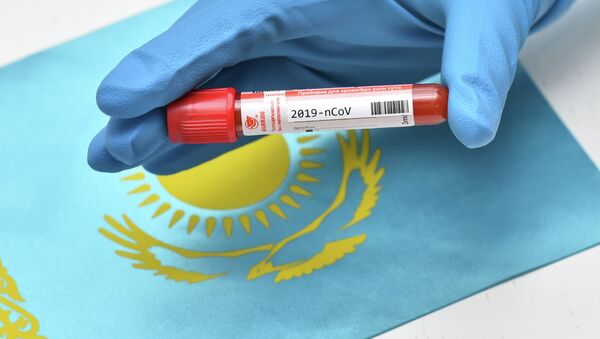 Пробирка с коронавирусом 2019-nCoV - Sputnik Казахстан