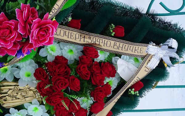 Похороны погибших при обрушении дома в Шахане - Sputnik Казахстан