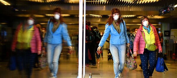 Усиление санитарного контроля в аэропорту Внуково в связи с коронавирусом - Sputnik Казахстан