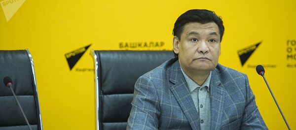 Советник премьер-министра Кыргызстана по экономике Кубат Рахимов - Sputnik Казахстан