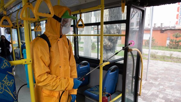 Борцы с инфекцией - они обрабатывают автобусы и троллейбусы после каждого рейса - Sputnik Қазақстан