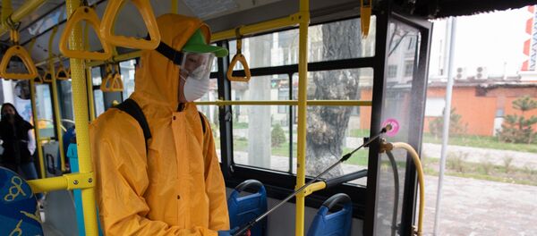 Борцы с инфекцией - они обрабатывают автобусы и троллейбусы после каждого рейса - Sputnik Казахстан