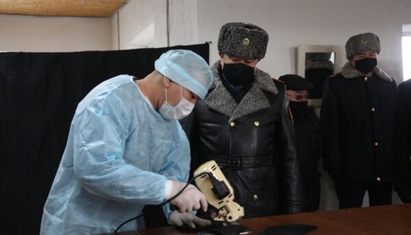 Глава МВД Казахстана премировал заключенных колонии, где сидят рецидивисты Глава МВД Казахстана премировал заключенных колонии, где сидят рецидивисты - Sputnik Казахстан