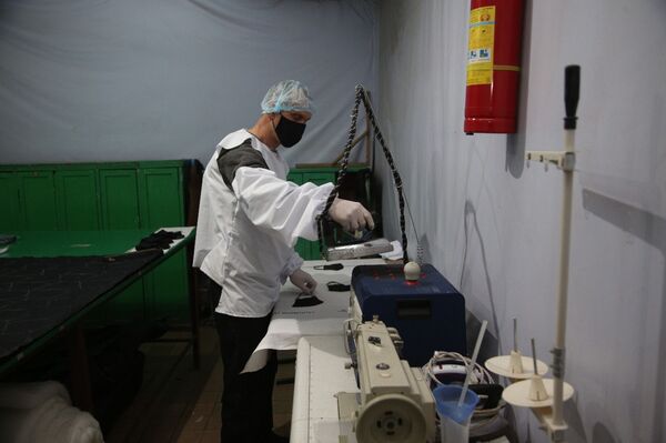 Глава МВД Казахстана премировал заключенных колонии, где сидят рецидивисты Глава МВД Казахстана премировал заключенных колонии, где сидят рецидивисты - Sputnik Казахстан