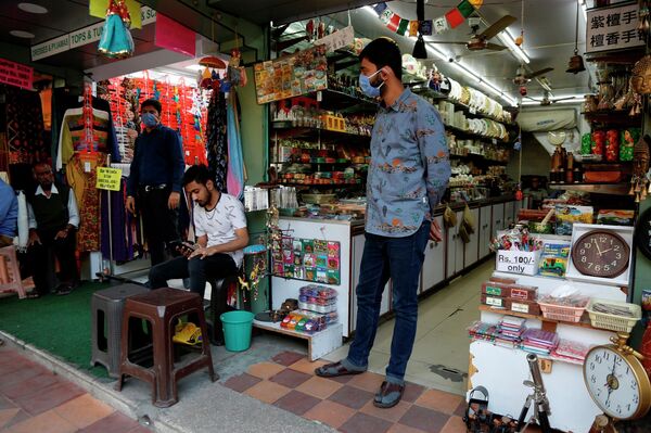 Казахстанцы застряли в Индии: помогут ли им вернуться на родину - Sputnik Казахстан