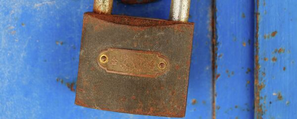 Замок на двери здания - Sputnik Казахстан