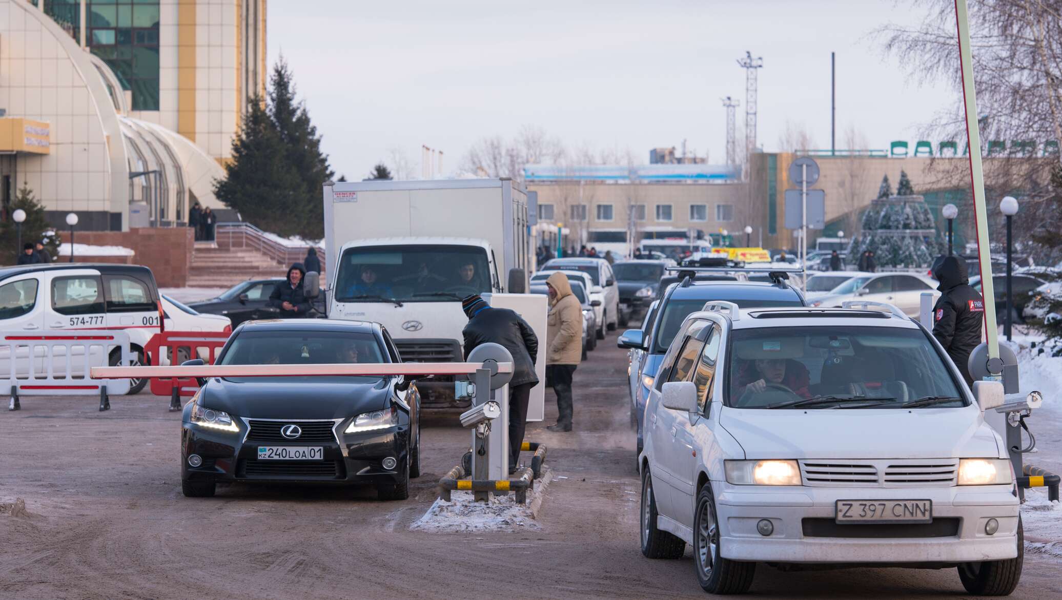 Astana parking