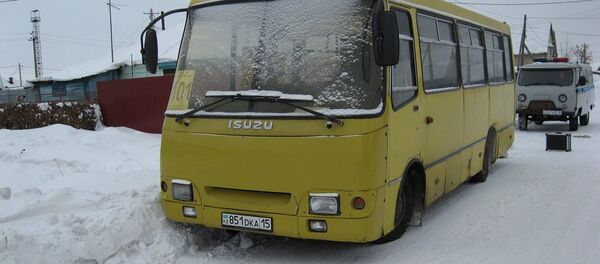 Маршрутный автобус угнал хулиган в Петропавловске - Sputnik Казахстан