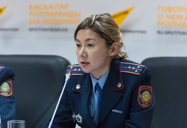 Начальник управления внешней миграции Департамента миграционной полиции Жанар Кожахметова - Sputnik Казахстан