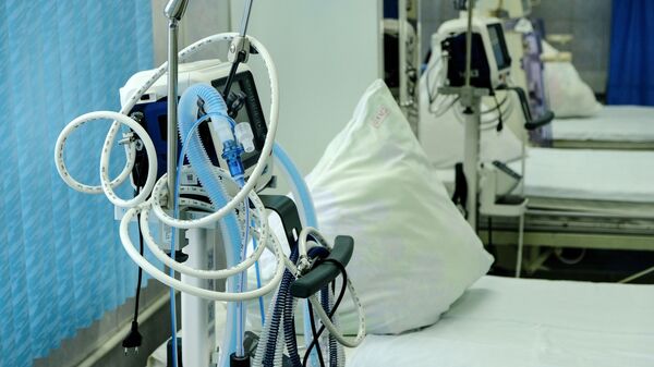 Аппарат для искусственной вентиляции легких в больнице, архивное фото - Sputnik Казахстан