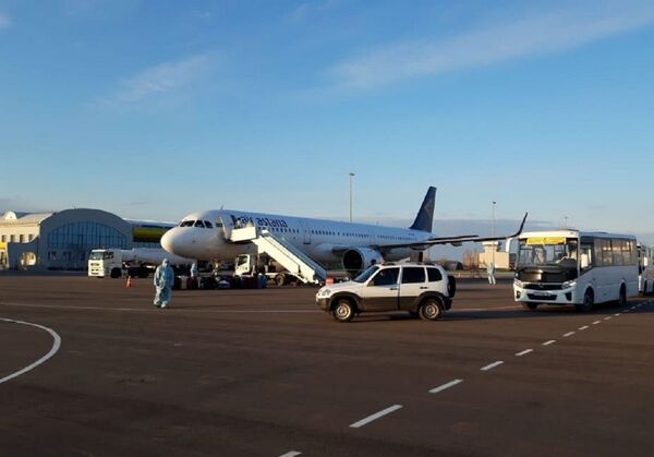 У двух пассажирок, прибывших из Лондона в Петропавловск, выявлен коронавирус У двух пассажирок, прибывших из Лондона в Петропавловск, выявлен коронавирус - Sputnik Казахстан