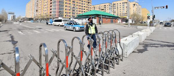 Дома, закрытые на карантин по улице Абылайхана - Sputnik Казахстан