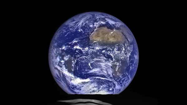 Вид Земли с орбиты Луны - Sputnik Казахстан