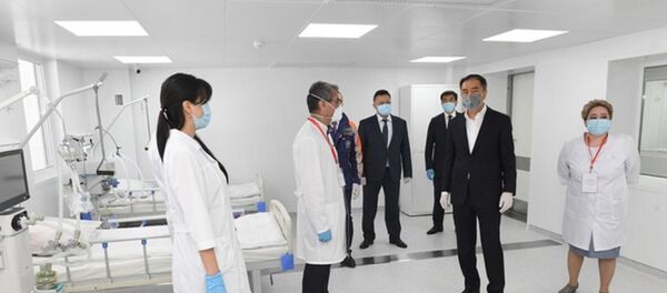 Аким Алматы осмотрел новый инфекционный госпиталь Аким Алматы осмотрел новый инфекционный госпиталь - Sputnik Казахстан