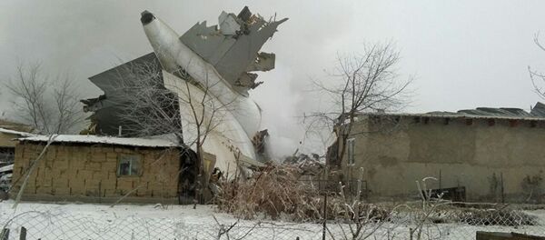 Крушение самолета недалеко от аэропорта Манас Крушение самолета недалеко от аэропорта Манас - Sputnik Казахстан