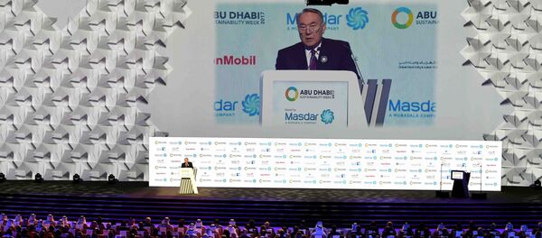 Нурсултан Назарбаев на Х Всемирном саммите Энергия будущего в Абу-Даби - Sputnik Казахстан