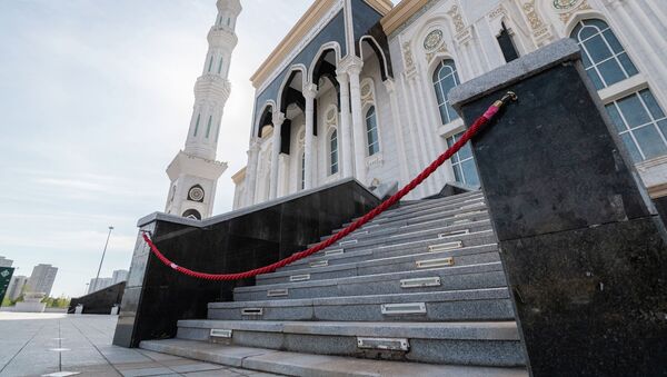 Мечеть Хазрет Султан на карантине во время Священного месяца Рамазан  - Sputnik Қазақстан