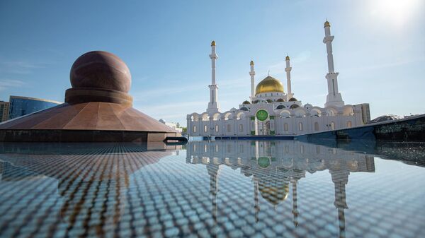 Мечеть Нур-Астана на карантине во время Священного месяца Рамазан - Sputnik Казахстан