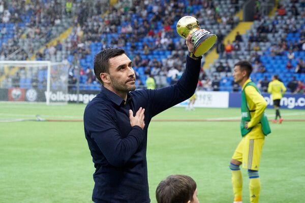 Иртыш снялся с чемпионата Казахстана: что привело титулованную команду к краху - Sputnik Казахстан