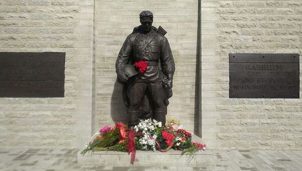 В Таллинне отреставрировали памятник Воину-освободителю - как выглядит мемориал - Sputnik Казахстан