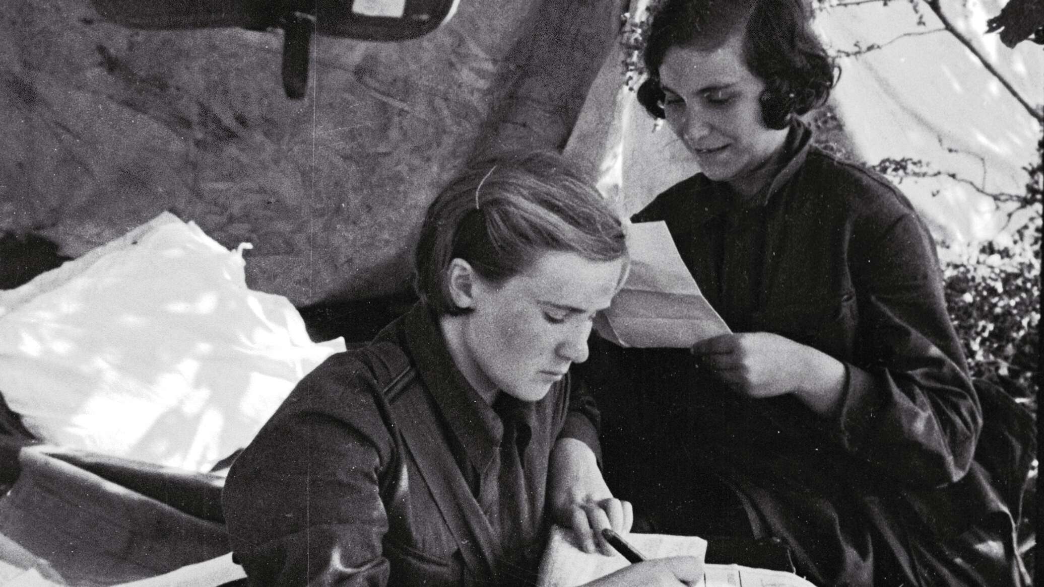 Лесбиянкалардың орысша аудармасы бар порно концерт