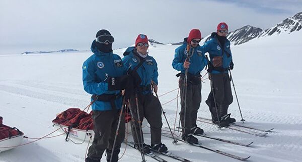 Антарктидаға аттанған ҚазГео экспедициясының қатысушылары - Sputnik Қазақстан
