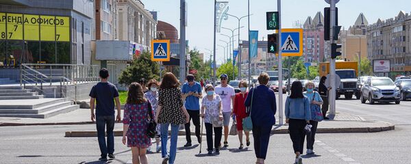Жители Астаны Жители Астаны - Sputnik Казахстан
