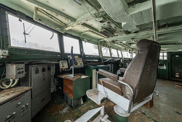 Заброшенный военный корабль, найденный фотографом Бобом Тиссеном - Sputnik Казахстан