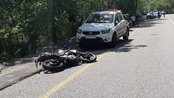 Мотоциклист попал под колеса автомобиля на затяжном повороте по улице ханов Жанибека и Керея - Sputnik Казахстан