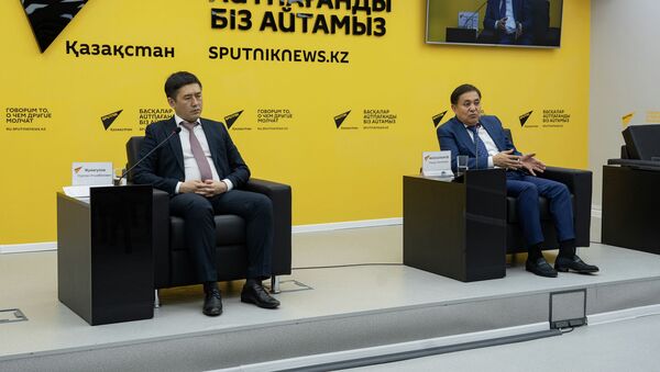Руководители союза нефтесервисных компаний в пресс-центре Sputnik Казахстан - Sputnik Қазақстан