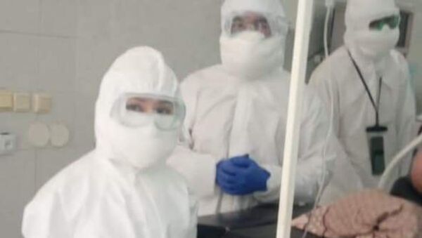 Сложную операцию провели в Алматы 81-летнему пациенту с коронавирусом - Sputnik Казахстан