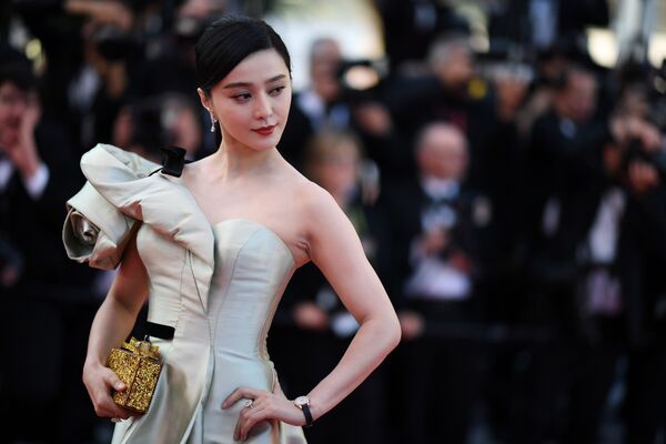 Китайская актриса Фань Бинбин на Каннском кинофестивале - Sputnik Казахстан