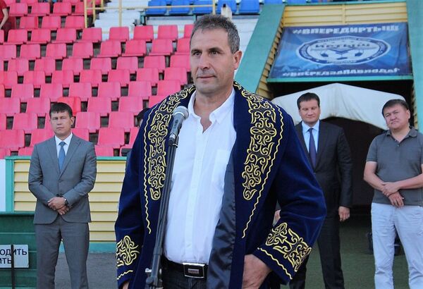 Иртыш снялся с чемпионата Казахстана: что привело титулованную команду к краху - Sputnik Казахстан