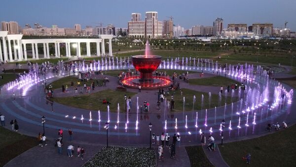 Музыкальный фонтан в Нур-Султане - Sputnik Казахстан