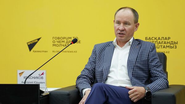 Представитель госкорпорации Роскосмос в Казахстане Анатолий Красников - Sputnik Казахстан